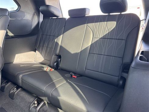 New 2026 Buick Enclave Avenir image 24