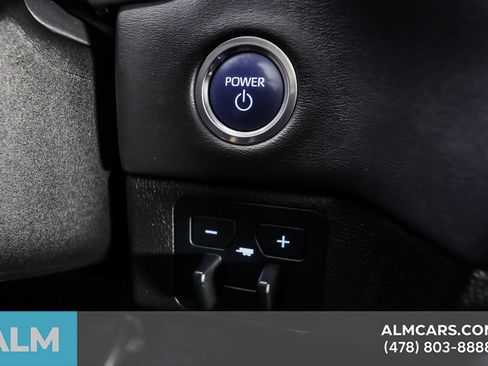 Used 2023 Toyota Sequoia Platinum image 57