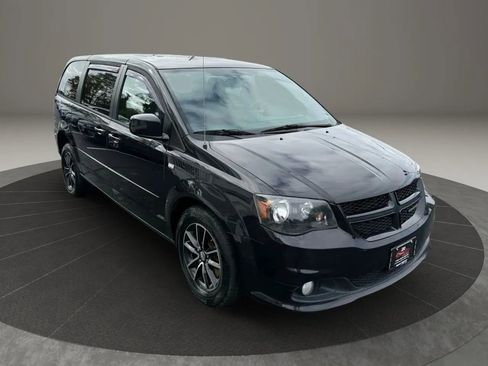 Used 2014 Dodge Grand Caravan SXT FWD image 5