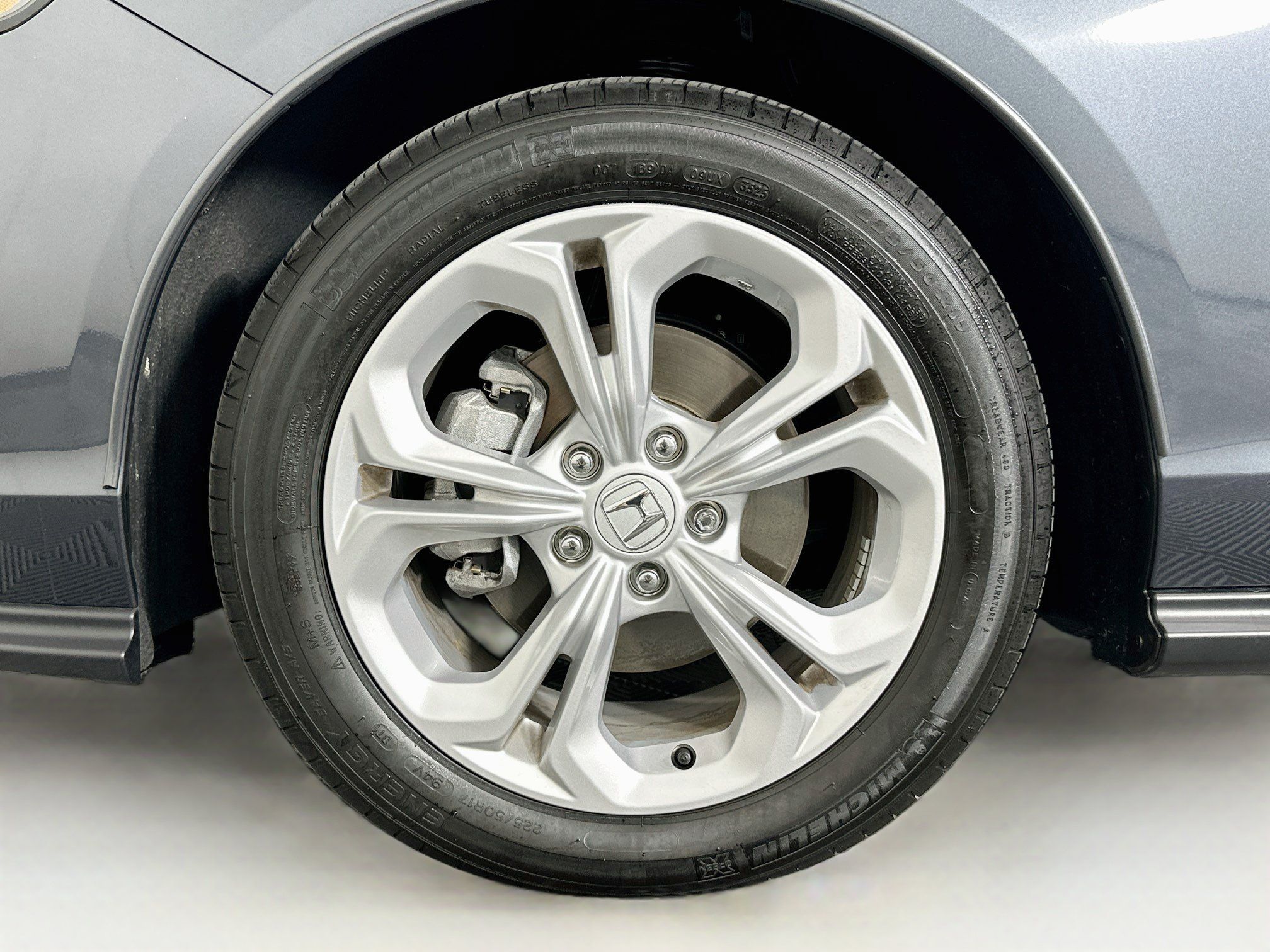 Used 2025 Honda Accord LX image 11