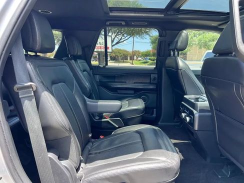 Used 2021 Ford Expedition Limited RWD image 26