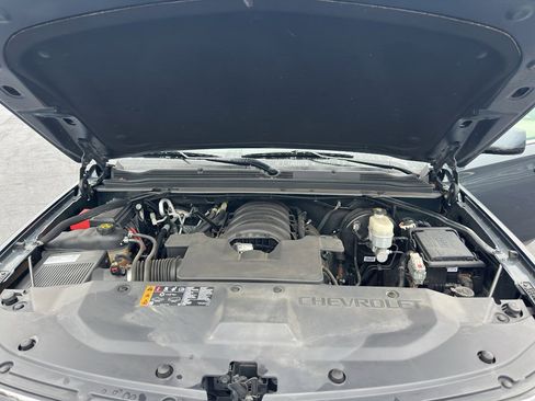 Used 2019 Chevrolet Tahoe LT image 34