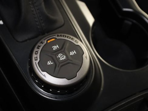 Used 2024 Ford Bronco Outer Banks image 25