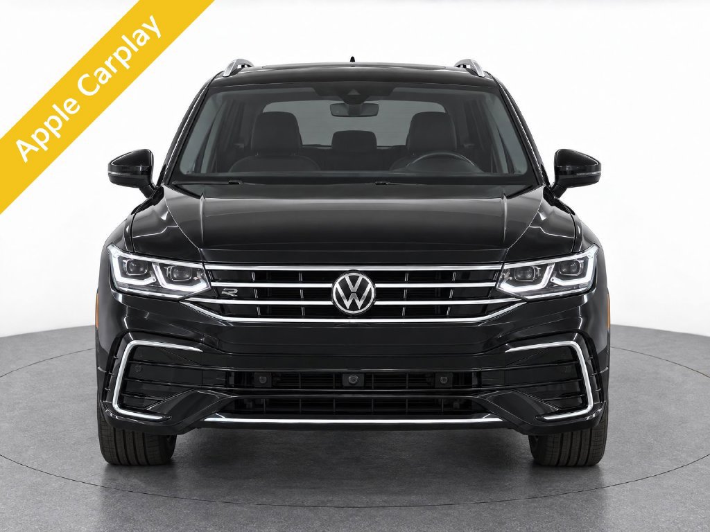 Used 2024 Volkswagen Tiguan SEL R-Line w/ MDO Package, Two-Row AWD/4WD image 5