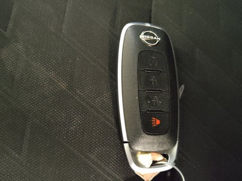 Used 2024 Nissan Kicks SV FWD image 32