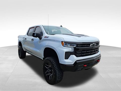 New 2025 Chevrolet Silverado 1500 LT Trail Boss w/ LT Trail Boss Premium Package AWD/4WD image 4