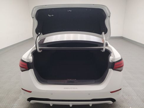 Used 2024 Nissan Sentra SV FWD image 29