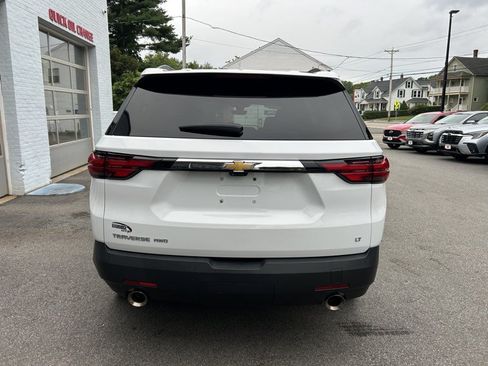 Used 2023 Chevrolet Traverse LT w/ LT Premium Package AWD/4WD image 6