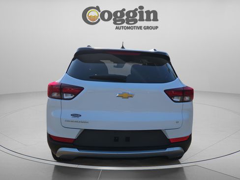 Used 2023 Chevrolet TrailBlazer LT image 4