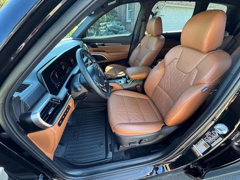 Used 2025 Kia Telluride EX X-Line AWD/4WD image 11