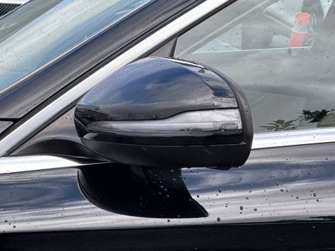 Used 2016 Mercedes-Benz C 300 4MATIC Sedan image 50