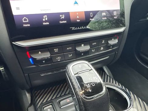 Used 2021 Maserati Quattroporte S GranSport RWD image 24