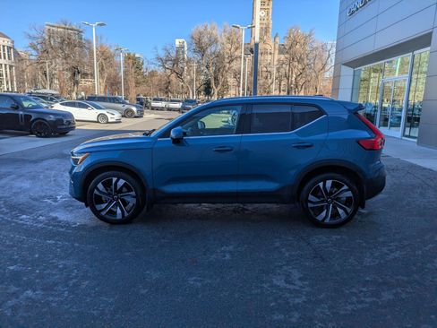 Used 2024 Volvo XC40 B5 Plus w/ Protection Package Premier image 7