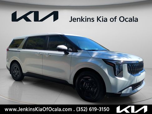 New 2026 Kia Carnival image 2