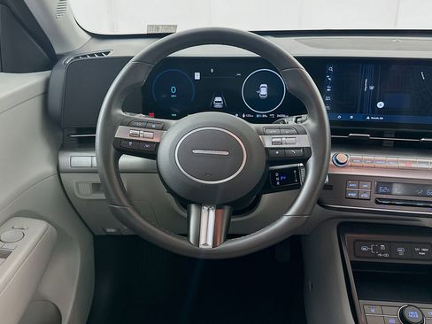 Used 2024 Hyundai Kona SEL FWD image 17