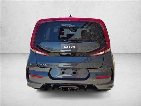 Used 2022 Kia Soul Turbo FWD image 6