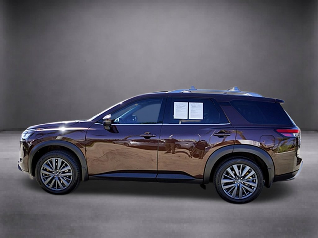 Used 2022 Nissan Pathfinder SL w/ SL Premium Package FWD image 9