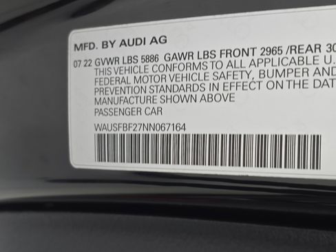 Used 2022 Audi S7 Prestige w/ Prestige Package image 36