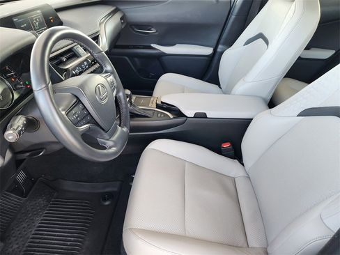 Used 2021 Lexus UX 250h w/ Premium Package image 13