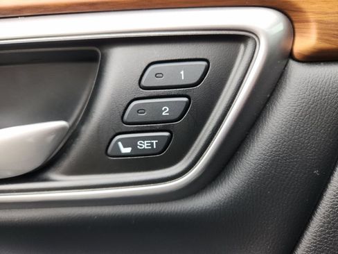 Used 2022 Honda CR-V Touring image 27