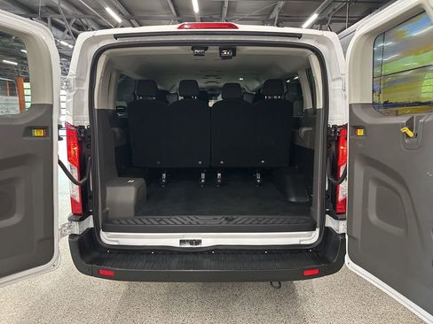 Used 2024 Ford Transit 350 XLT image 23