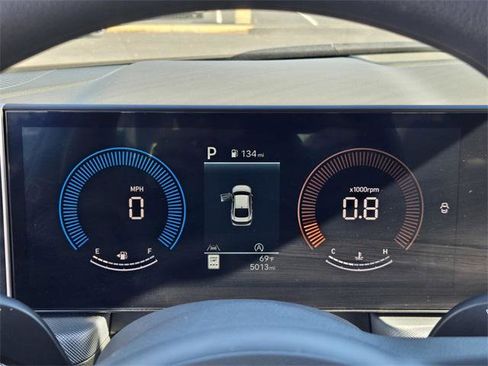 Certified 2025 Hyundai Sonata SE image 14