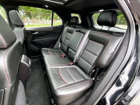 Used 2024 Chevrolet Equinox RS w/ RS Leather Package AWD/4WD image 25