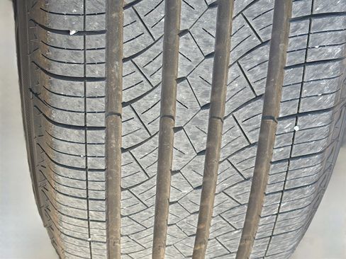 Used 2020 Chevrolet Suburban LS image 40