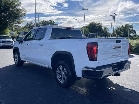 Used 2025 GMC Sierra 1500 SLT AWD/4WD image 5