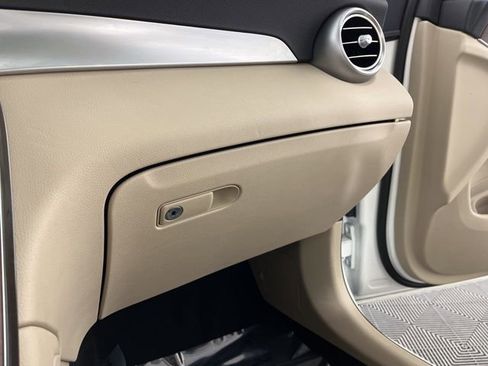 Used 2022 Mercedes-Benz GLC 300 4MATIC image 37