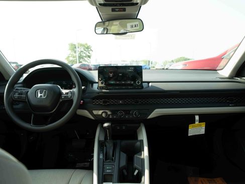 New 2025 Honda Accord LX image 20