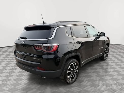 Used 2022 Jeep Compass Limited AWD/4WD image 7
