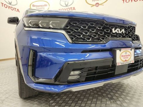 Used 2023 Kia Sorento SX FWD image 9
