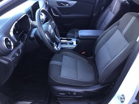 Used 2024 Chevrolet Blazer LT w/ Convenience Package FWD image 13
