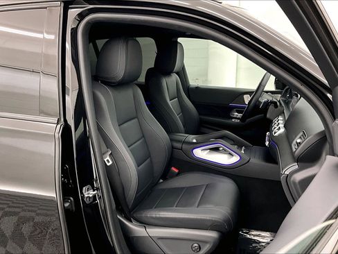 Certified 2025 Mercedes-Benz GLE 350 4MATIC image 6