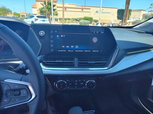 New 2026 Chevrolet Trax LT w/ Driver Confidence Package FWD image 11