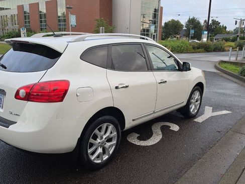 Used 2011 Nissan Rogue SV w/ SL Pkg AWD/4WD image 6