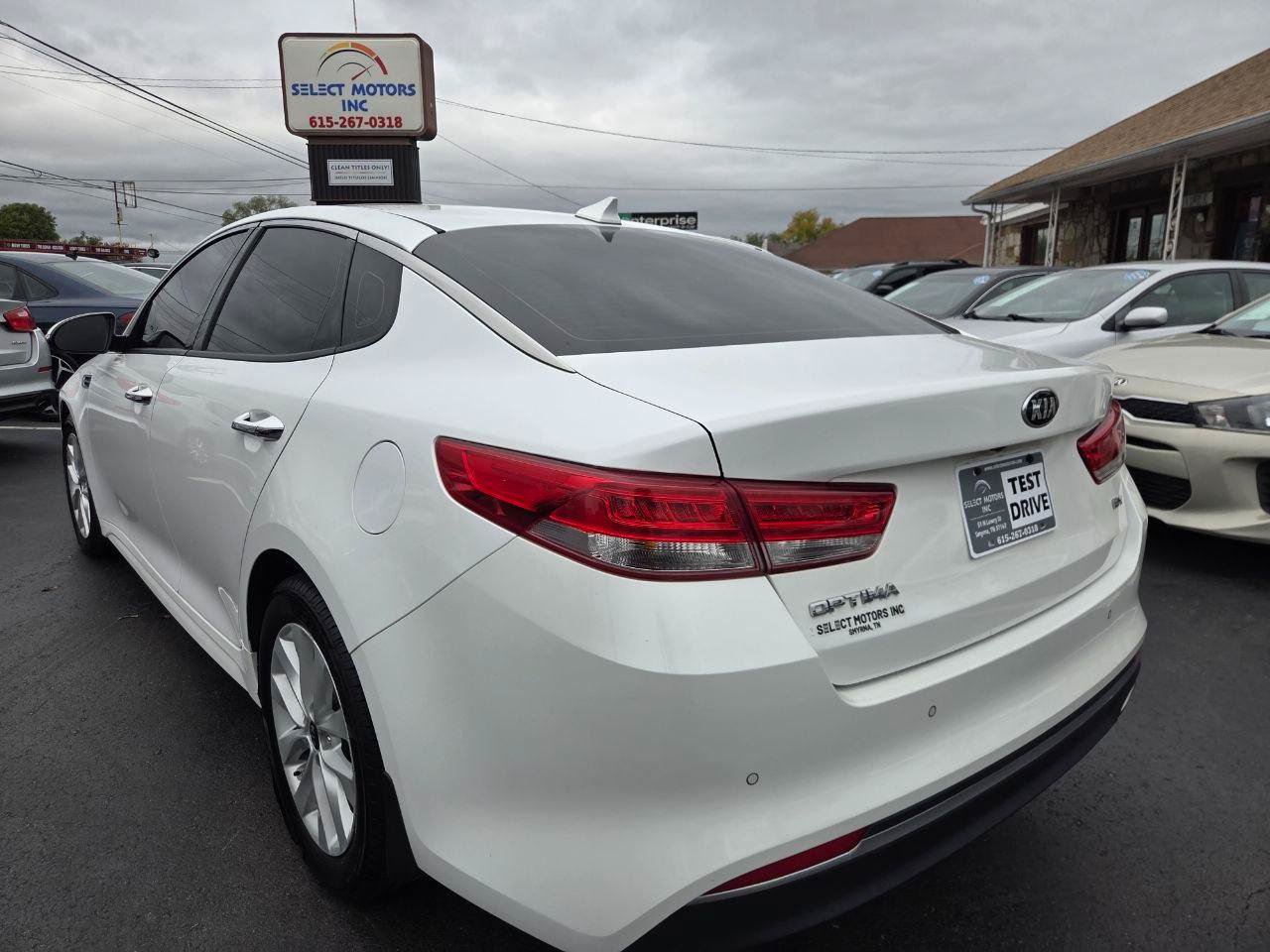 Used 2018 Kia Optima EX FWD image 4