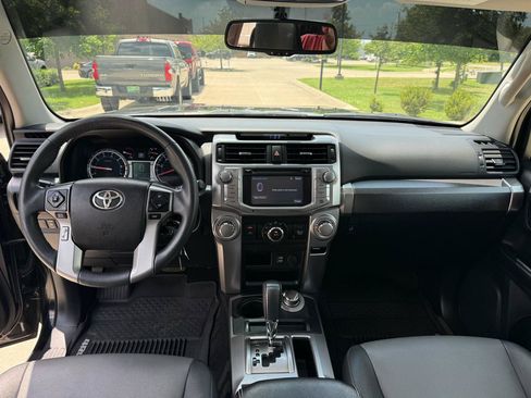 Used 2019 Toyota 4Runner SR5 Premium AWD/4WD image 14