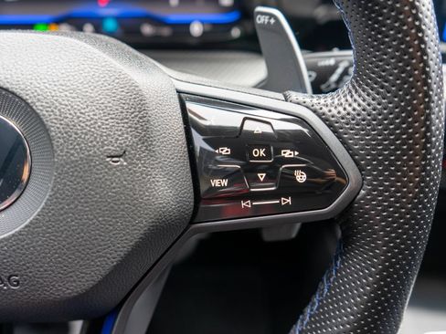 Used 2022 Volkswagen Golf R AWD/4WD image 21