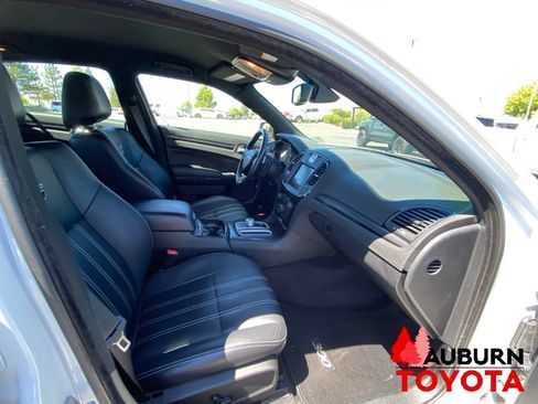 Used 2015 Chrysler 300 S RWD image 12