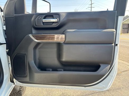 Used 2024 Chevrolet Silverado 2500 LT w/ Convenience Package AWD/4WD image 25