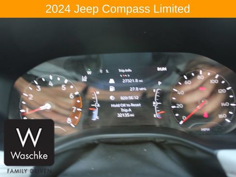 Used 2024 Jeep Compass Limited AWD/4WD image 38