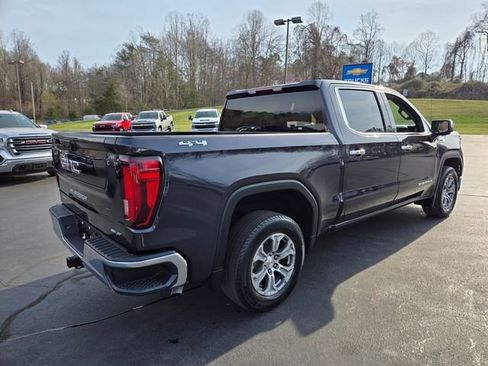 Used 2025 GMC Sierra 1500 SLT AWD/4WD image 8