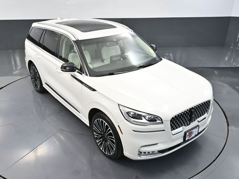 Used 2023 Lincoln Aviator Black Label w/ Dynamic Handling Package AWD/4WD image 65