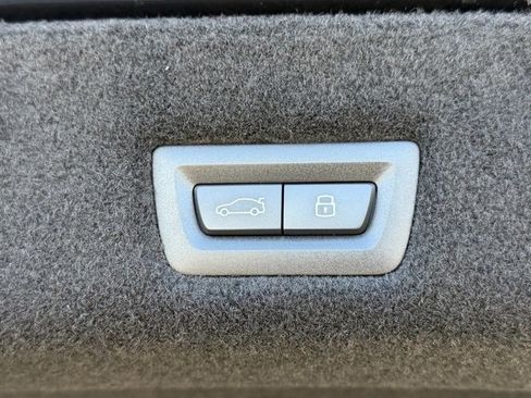 New 2026 BMW 740i image 10