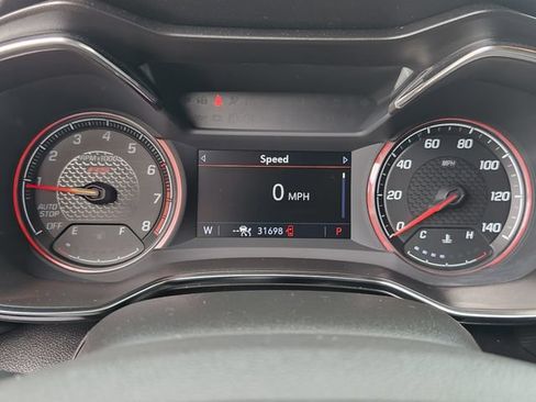 Used 2022 Chevrolet TrailBlazer RS w/ Technology Package FWD image 17