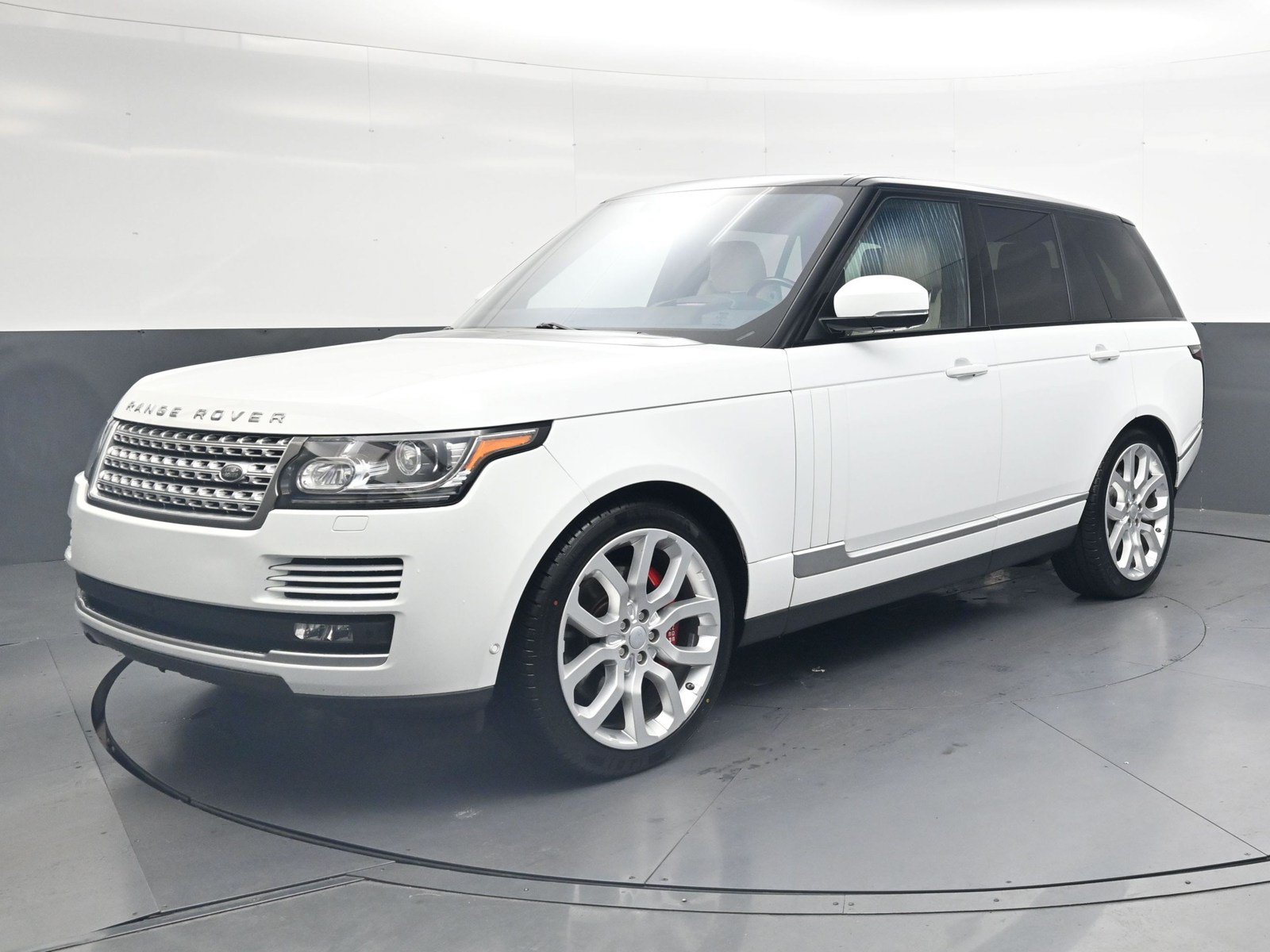 Used 2016 Land Rover Range Rover Supercharged AWD/4WD image 8