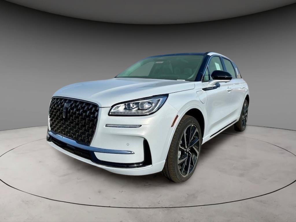 New 2025 Lincoln Corsair Grand Touring w/ Equipment Group 302A AWD/4WD image 1