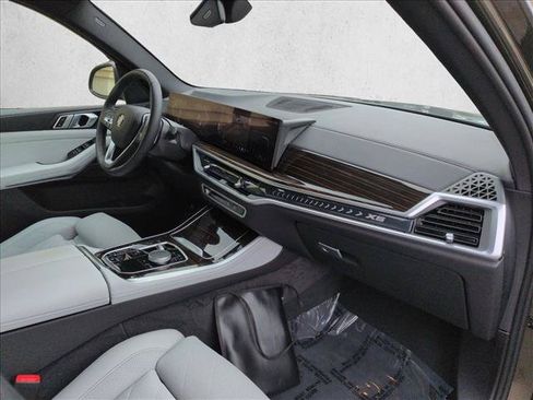 Used 2025 BMW X5 xDrive40i w/ Climate Comfort Package AWD/4WD image 23
